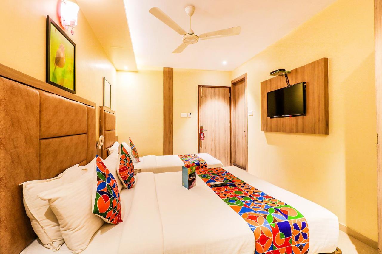 Hygenic Hotel Lotus Grand Andheri Mumbai Exterior foto